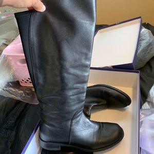 Stuart Weitzman boots in good condition